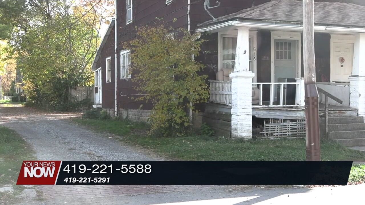Lima Police Department investigates double stabbing on Woodward Avenue